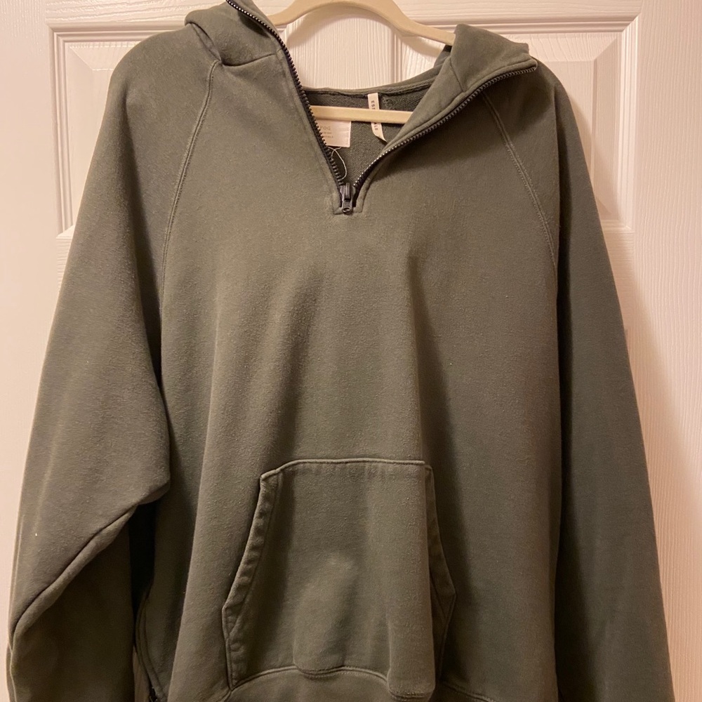 Men’s FEAR OF GOD Sweater